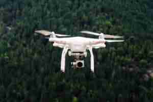 diferentes modos de vuelo de un drone